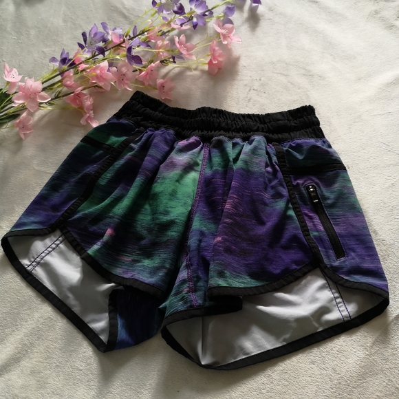 Lululemon Drop It Low ShortRio Nights Multi / Black Size 4 - Picture 9 of 17